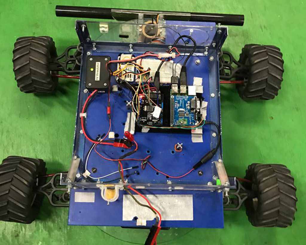 Photo from Bot Brawl '18