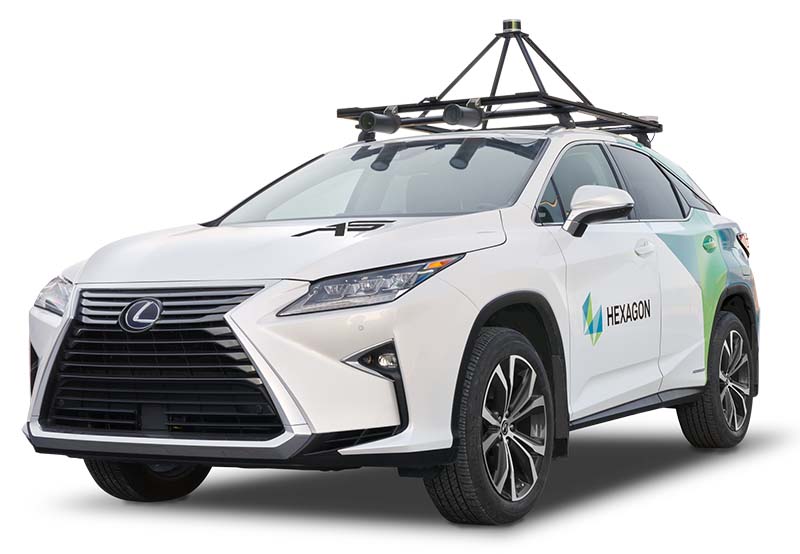 Hexagon branded white Lexus with roof rack